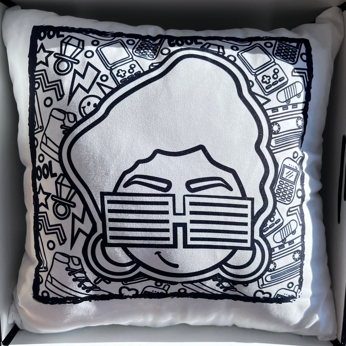ILL Emoji Coloring Pillows